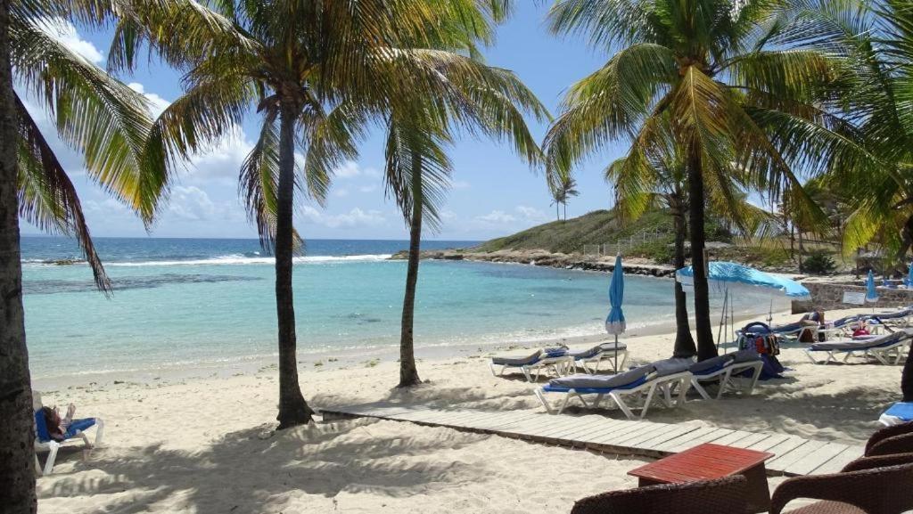 Studio 25 M Manganao Joela 4 Personnes Avec Machine A Laver (Adults Only) Saint-Francois  Exterior foto