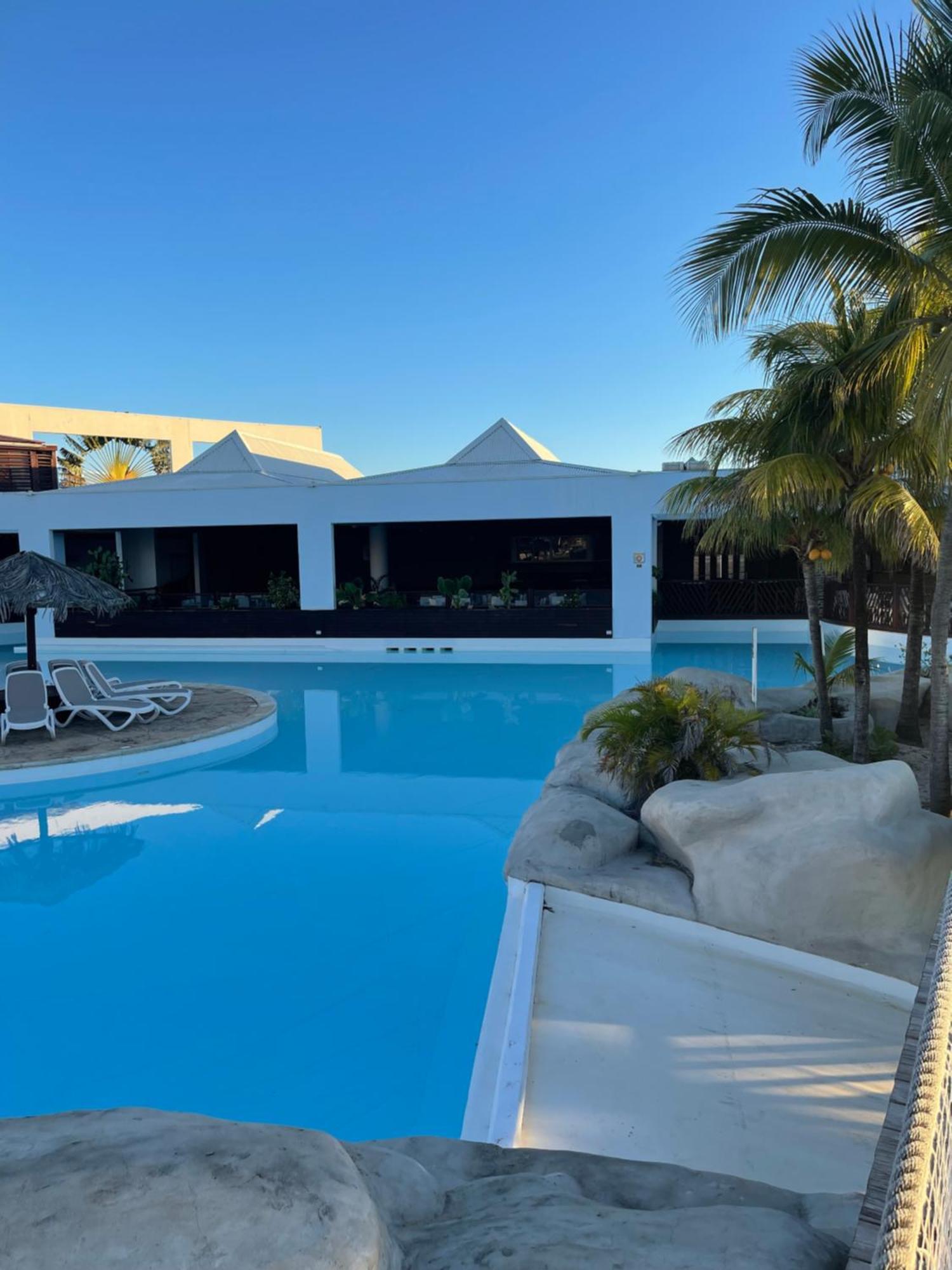 Studio 25 M Manganao Joela 4 Personnes Avec Machine A Laver (Adults Only) Saint-Francois  Exterior foto