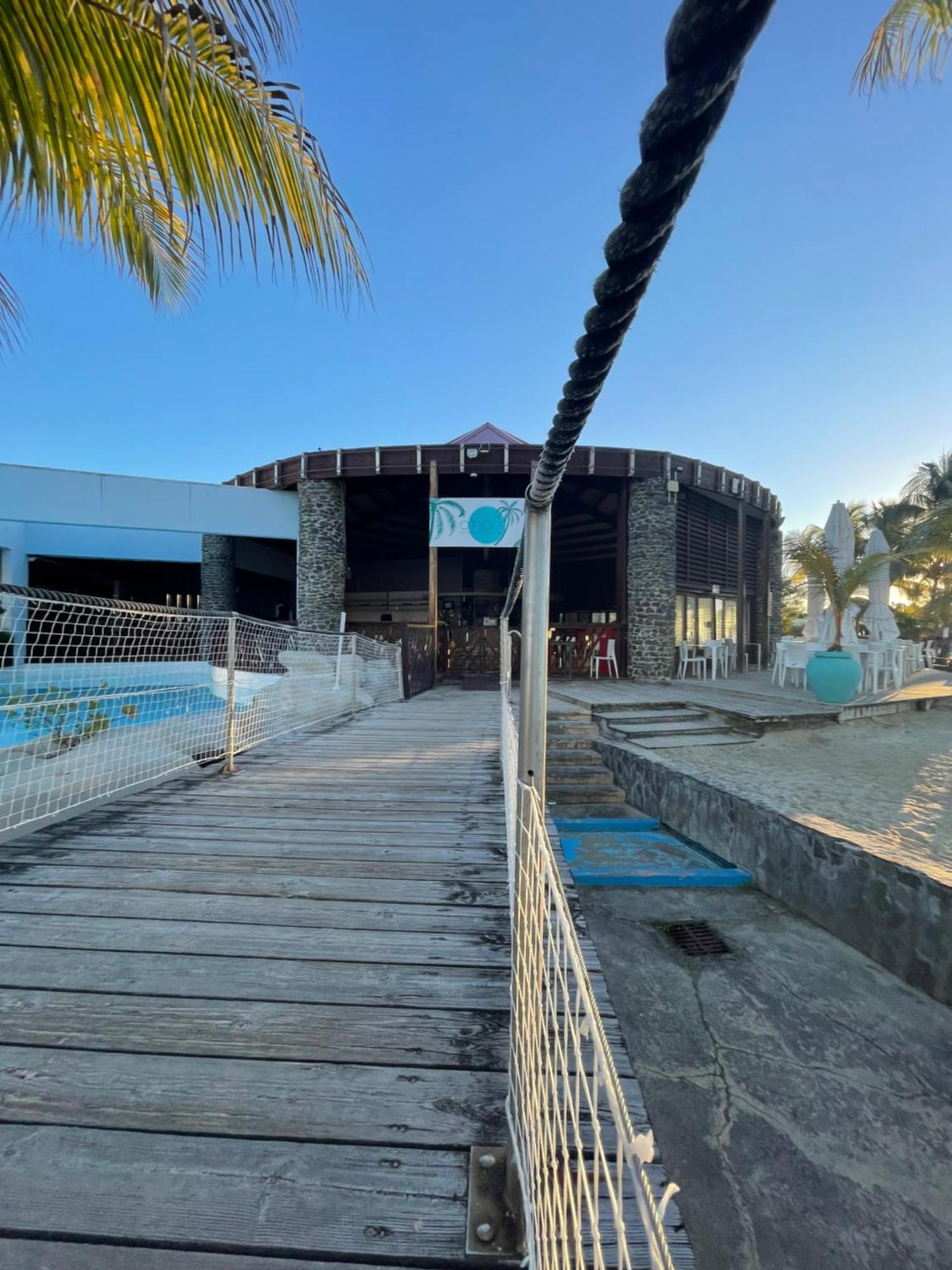 Studio 25 M Manganao Joela 4 Personnes Avec Machine A Laver (Adults Only) Saint-Francois  Exterior foto